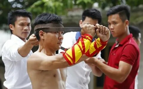 HOT: Camera siêu zoom “bóc” - Cảm hứng video marketing từ Hotspot Matrix